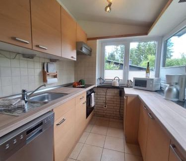 Ferienhausgebiet Hillenseifen House | Ferienhaus "WaldLust" - Waldrandlage - Haustierfreundlich