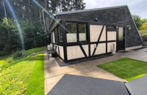Ferienhausgebiet Hillenseifen House | Ferienhaus "WaldLust" - Waldrandlage - Haustierfreundlich