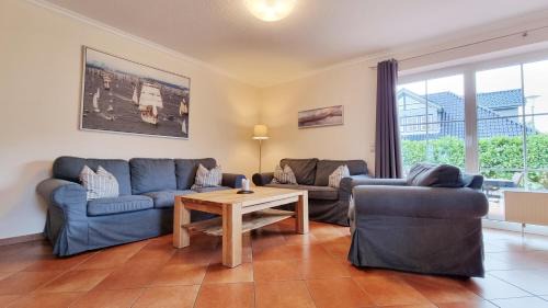 Schonberg House | Ferienhaushälfte "Seebrücke" Schönberger Strand an d Ostsee