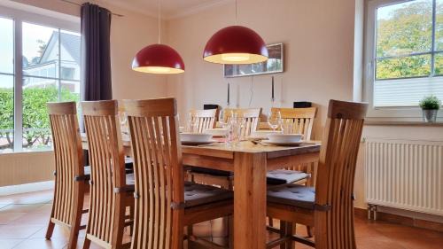 Schonberg House | Ferienhaushälfte "Seebrücke" Schönberger Strand an d Ostsee