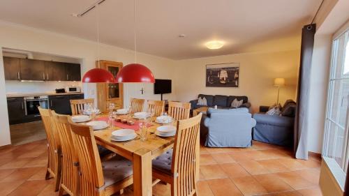 Schonberg House | Ferienhaushälfte "Seebrücke" Schönberger Strand an d Ostsee