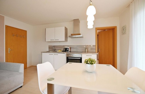 Immenstaad am Bodensee Apartment | Ferienwohnung Säntis mit 80 qm, 2 Schlafzimmer, Max. 4 Personen
