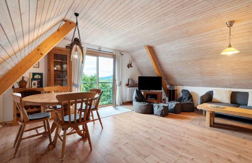 Wolfach - Saint Roman Apartment | Ferienwohnung Im Holzhau