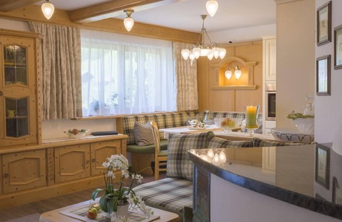 Obernberg am Brenner Apartment | Ferienwohnung Tribulaunblick - Gästehaus Geir