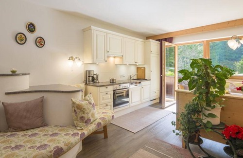 Obernberg am Brenner Apartment | Ferienwohnung Lärchenwald - Gästehaus Geir