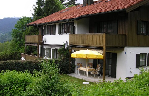 Oberschonau Apartment | Ferienwohnung für 1 bis 3 Personen, 45 qm, mit separatem Schlafzimmer, Wohn-/Schlafraum und Terrasse