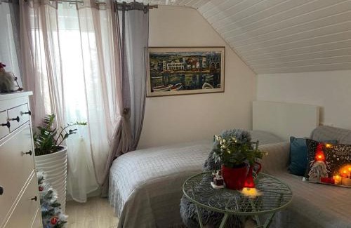 Weigheim Apartment | Ferienwohnung Pension Am Berg