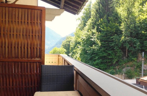 Tschagguns Apartment | Ferienwohnung Tschagguns, Studio Apartment for upto 4 people