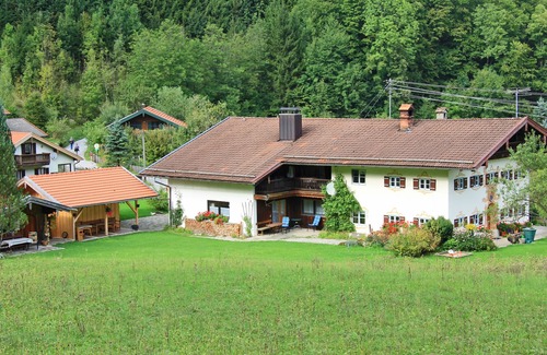 Aschau im Chiemgau Apartment | Ferienwohnung II mit Extra Schlafzimmer 42 qm