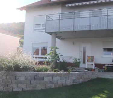 Pleisweiler Apartment | Ferienwohnung Viabella