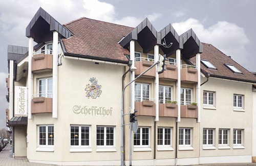 Bad Saeckingen Apartment | Ferienwohnung, 120qm mit 4 Schlafräume für max. 7 Personen
