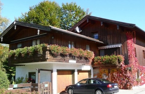 Bergen Apartment | Ferienwohnung 2 - 48 qm für Max. 4 Personen. 1 Extra Schlafzimmer, Süd-west-balkon, Parkplatz