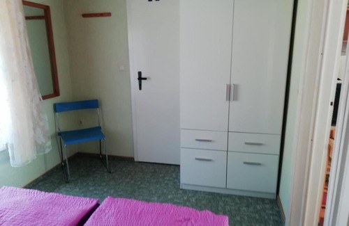 Burg-Dorf Apartment | Ferienwohnung 2 am Bismarckturm in Burg