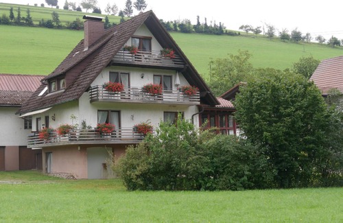 Oberharmersbach Apartment | Ferienwohnung 65 qm, 2 Schlafzimmer, max. 4 Personen