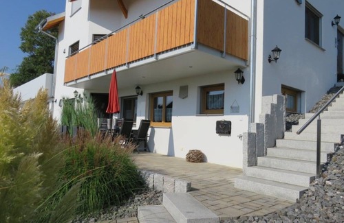 Weilheim Apartment | Ferienwohnung, 60qm, Terrasse, 1 Schlafzimmer, max. 4 Personen