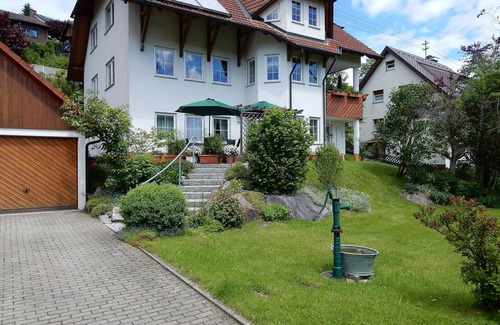 Unterkirnach Apartment | Ferienwohnung 65qm, 1 Schlafzimmer, max. 2 Personen
