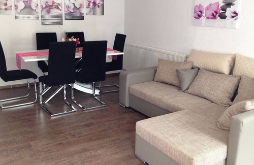 Stockach Apartment | Ferienwohnung 77qm, 2 Schlafzimmer, max. 5 Personen