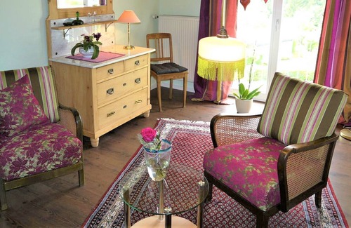 Alpirsbach Apartment | Ferienwohnung, 80qm, Garten, 2 Schlafzimmer, max. 4 Personen