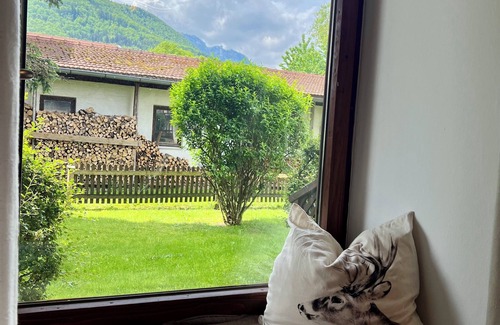 Rottau Apartment | Ferienwohnung Almglück, Separates Schlafzimmer, Küche, Terrasse, TV, Wlan