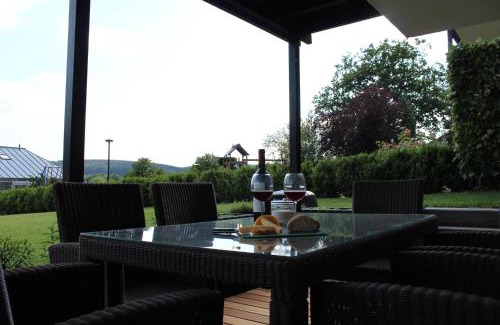 Wamel Apartment | Ferienwohnung Am Fischteich