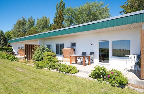 Born auf dem Darss Apartment | Ferienwohnung Am Holm Bungalow 2 im Erholungsort Born am Darß