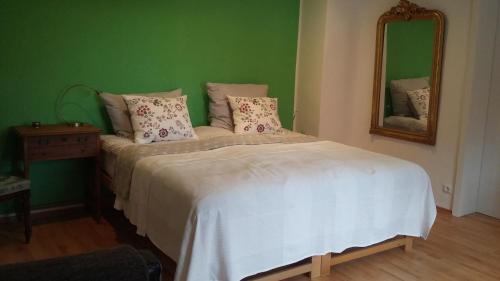 Baden-Baden Apartment | Ferienwohnung am Markgrafenplatz