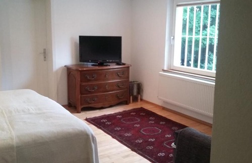 Baden-Baden Apartment | Ferienwohnung am Markgrafenplatz