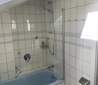 Anger Apartment | Ferienwohnung am Moosbach