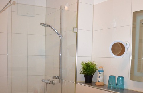 Rheinhausen Apartment | Ferienwohnung/app. für 6 Gäste mit 55m² in Rheinhausen