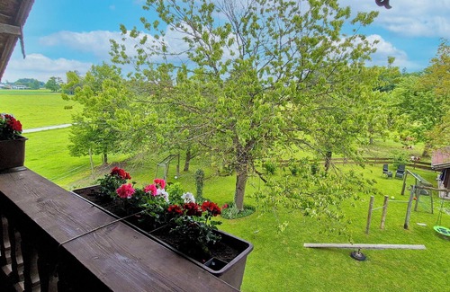 Grassau Apartment | Ferienwohnung Bauernhaus Hochgernblick