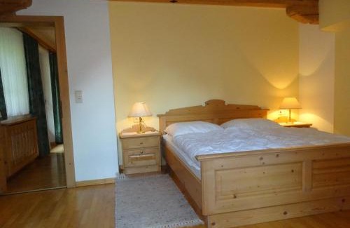 Ausservillgraten Apartment | Ferienwohnung Bergmann