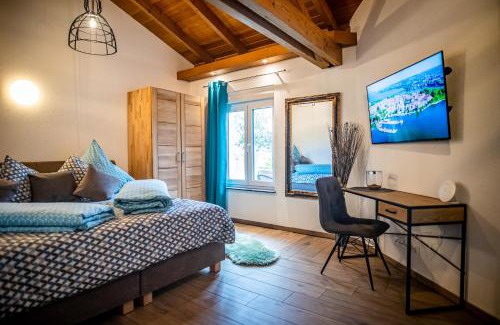 Waggershausen House | Ferienwohnung BodenseeSuite in Friedrichshafen