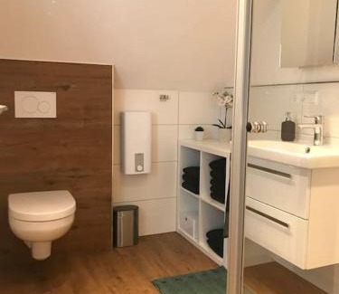 Markelsheim Apartment | Ferienwohnung Brennerei Stilling