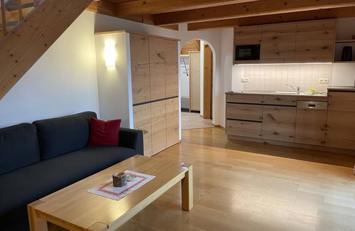 Rimsting Apartment | Ferienwohnung Breitbrunn