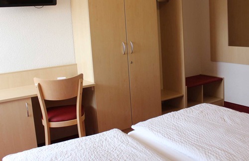 Lehrensteinsfeld Apartment | Ferienwohnung Steinacker - Gästehaus Zum Wolffenturm