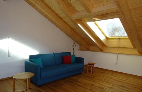 Murnau am Staffelsee Apartment | Ferienwohnung Seidlpark im Haus Ecker