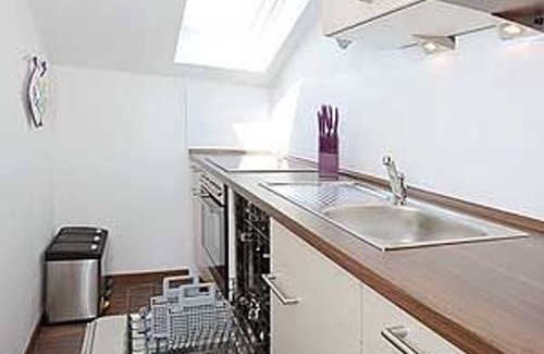 Neuharlingersiel Apartment | Ferienwohnung Störtebecker - Haus Hafenromantik in Neuharlingersiel