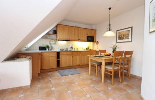 Ostseebad Wustrow Apartment | Ferienwohnung mit Balkon und Ostseeblick Direkt Hinter der Düne