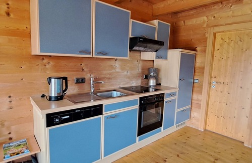 Prien am Chiemsee Apartment | Ferienwohnung mit Sep. Schlafräumen, Terrasse, 46qm