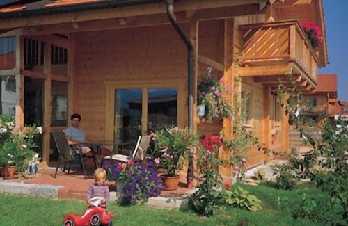 Prien am Chiemsee Apartment | Ferienwohnung mit Sep. Schlafräumen, Terrasse, 46qm
