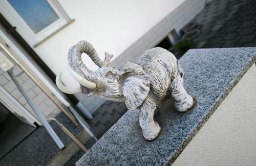 Gemarkung Weilstetten Apartment | Ferienwohnung Elefanten
