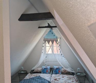 Altstadt Apartment | Ferienwohnung Ella