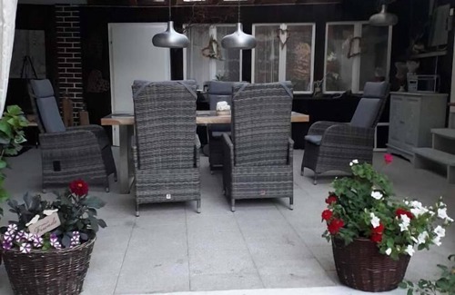 Langdorf Apartment | Ferienwohnung Gartenblick mit Südbalkon
