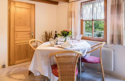 Gaienhofen Apartment | Ferienwohnung Holl-Horn