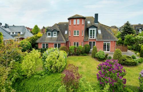 Klein Bollhagen Apartment | Ferienwohnung im Poolhaus mit Ostseeblick