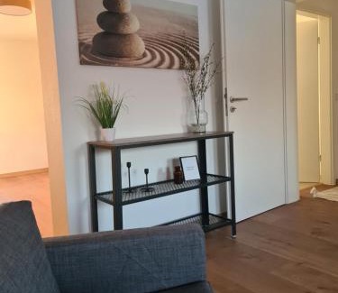 Rhein-Erft-Kreis District Apartment | Ferienwohnung in Erftstadt 2 min fußläufig zum Bahnhof, Phantasialand, Köln, Köln Messe, Eifel