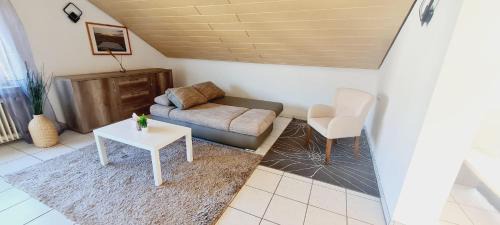 Langensteinbach Apartment | Ferienwohnung in Karlsbad