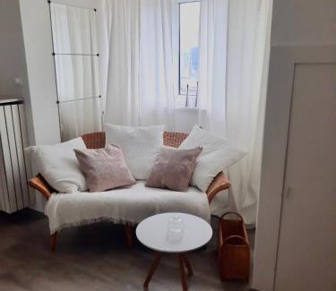 Ettringen Apartment | Ferienwohnung Körnernest