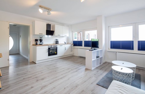 Schillig Apartment | Ferienwohnung Küstenwind, Fussläufig vom Strand, Wlan, Eigene Terrasse, Sky