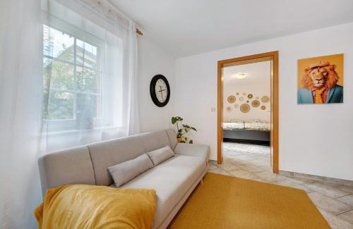 Neubulach Apartment | Ferienwohnung Malia